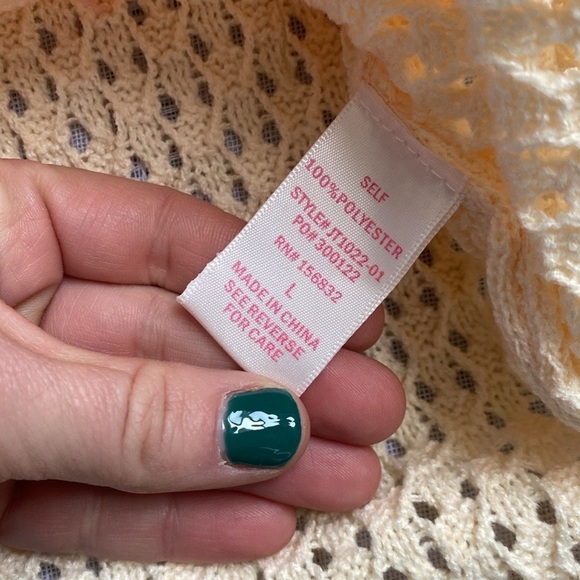 SO Me Crochet Cream Sweater with Multicolored Star Design. - Picture 7 of 12